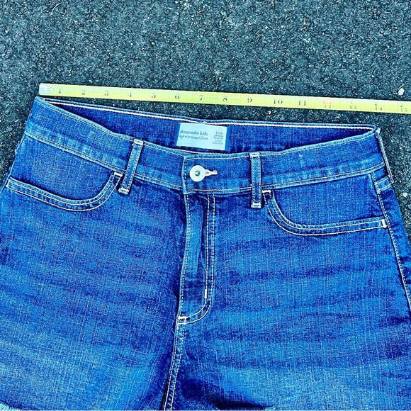 Abercrombie Kids High Rise Relaxed Shorts - Size 17/18 - Picture 10 of 13